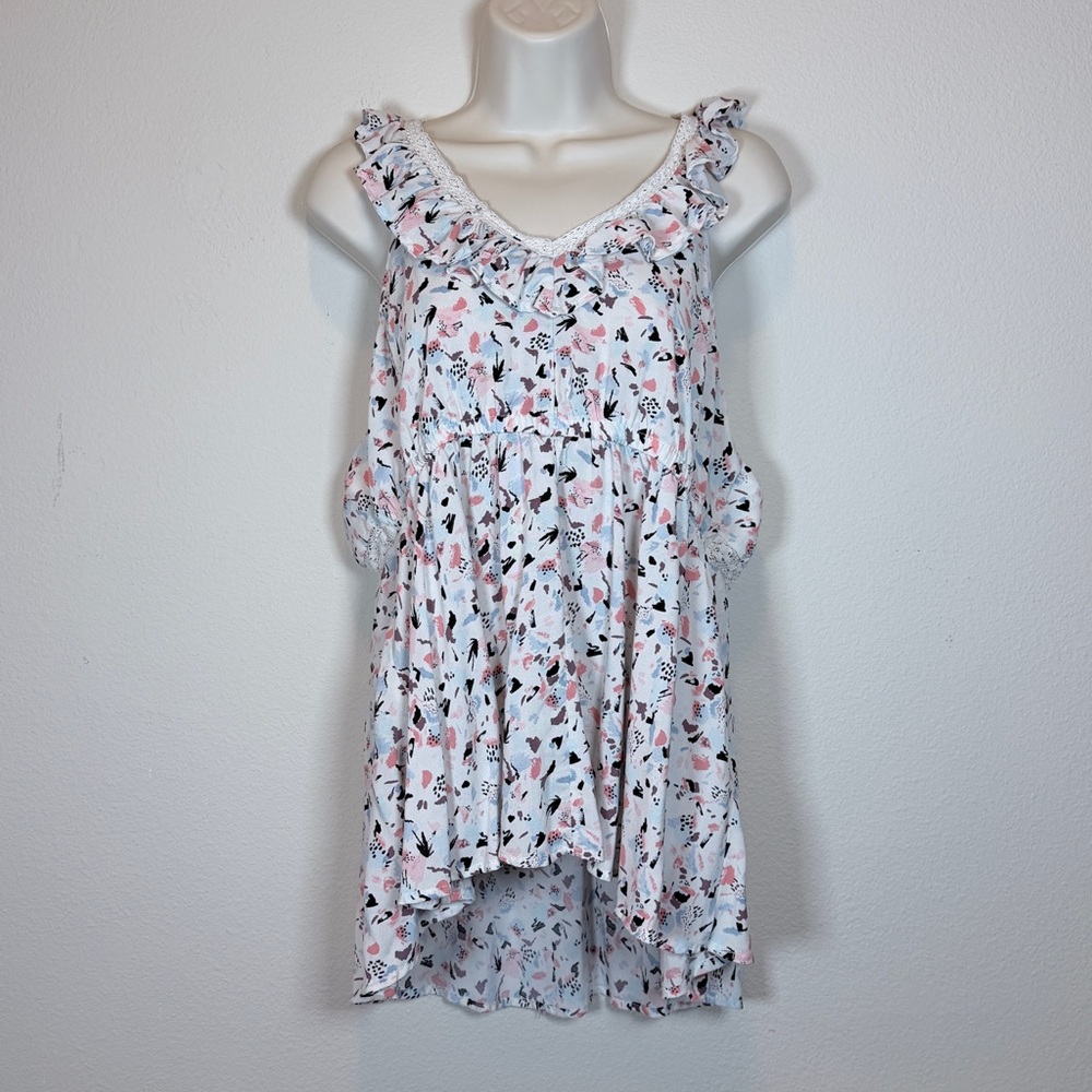 Torrid Challis Ruffle V-Neck Sleeveless Top Size 00